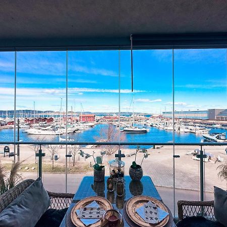Holmestrand, Leilighet Pa Bryggekanten Dış mekan fotoğraf