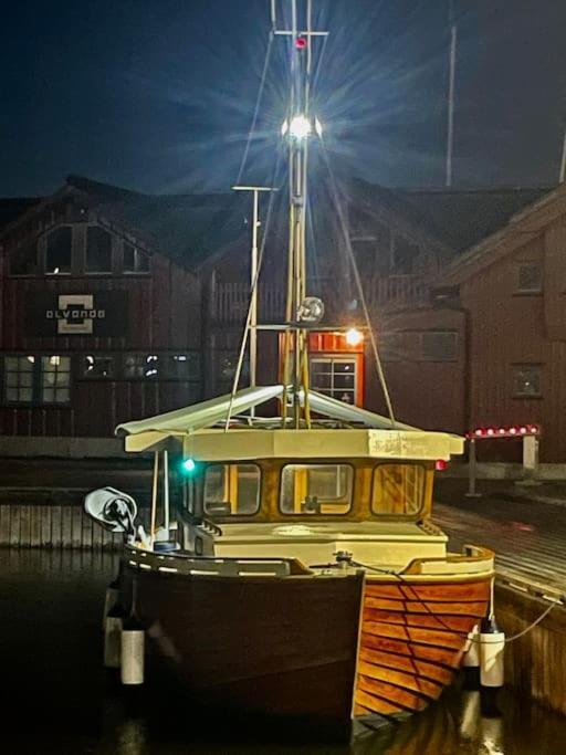 Holmestrand, Leilighet Pa Bryggekanten Dış mekan fotoğraf