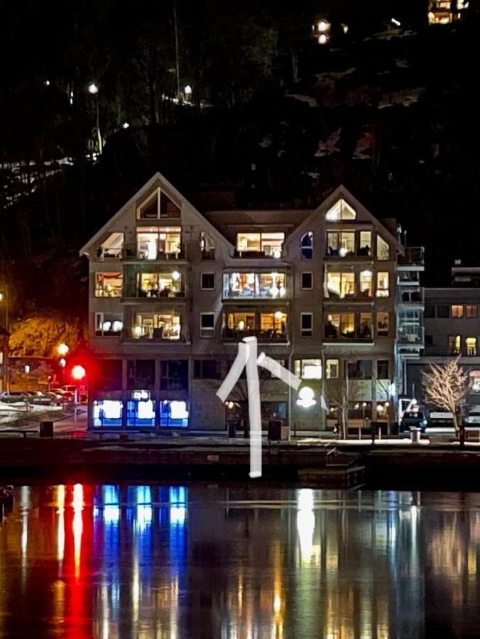 Holmestrand, Leilighet Pa Bryggekanten Dış mekan fotoğraf